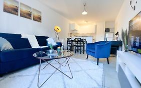 Appartement Ultra Luxueux Hypercentre - Parking - Gare RER à 5 min